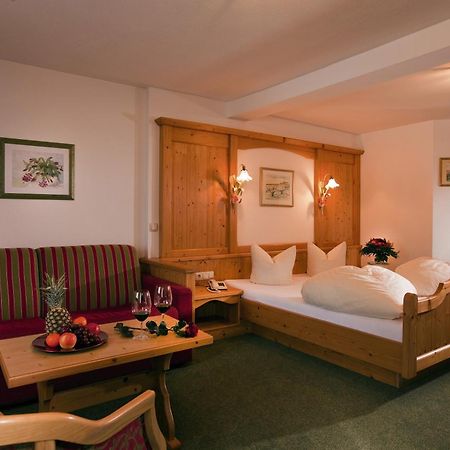 Hotel Alpenrose Pertisau Exteriör bild