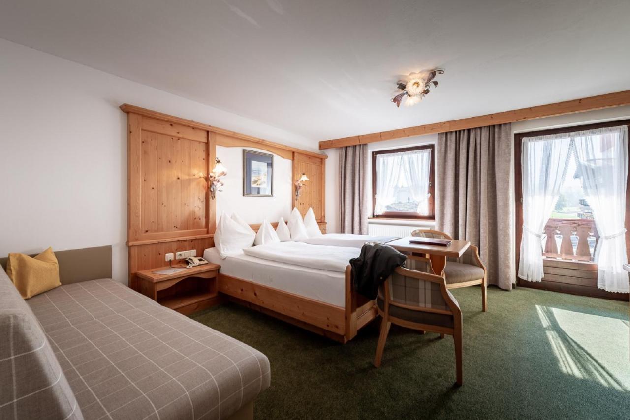 Hotel Alpenrose Pertisau Exteriör bild