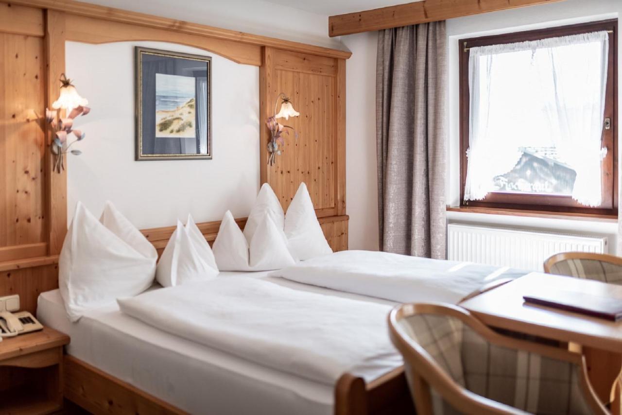 Hotel Alpenrose Pertisau Exteriör bild